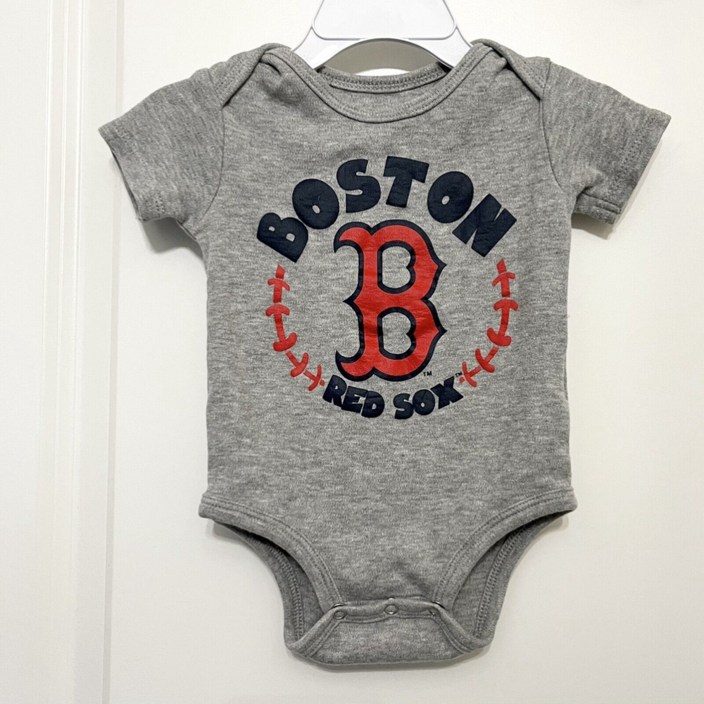 Boston Red Sox Genuine MLB Merchandise Kids 6/9 Months Gray One Piece
